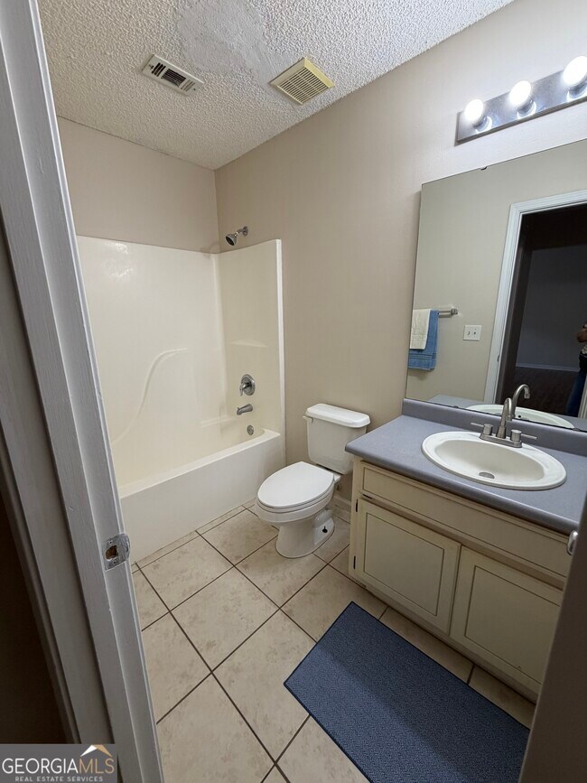 Building Photo - 101 Talbot Ct