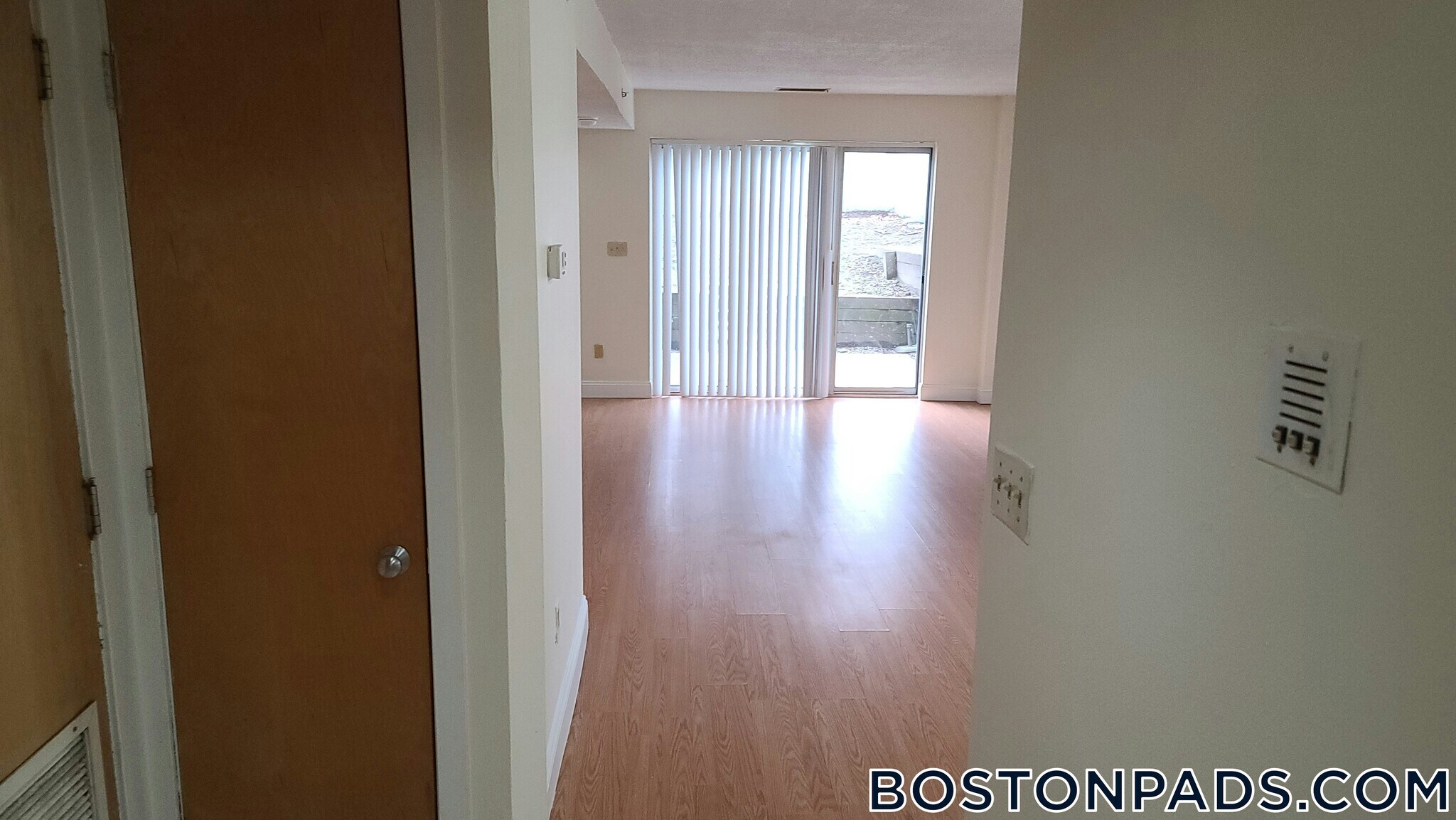 Building Photo - 148 N Beacon St
