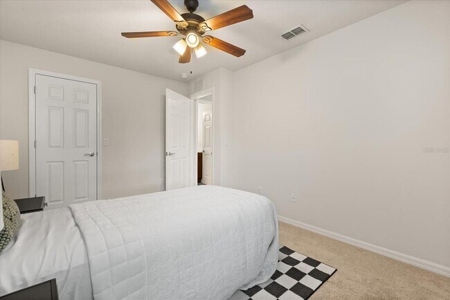 Building Photo - 12223 Pescara Ln