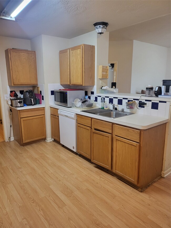 Building Photo - 17314 Glenmorris Dr