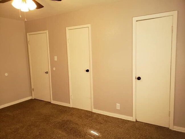 Building Photo - NISD HOME