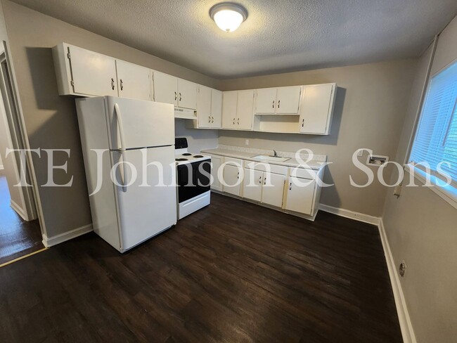 Building Photo - Morgan Park Apartments