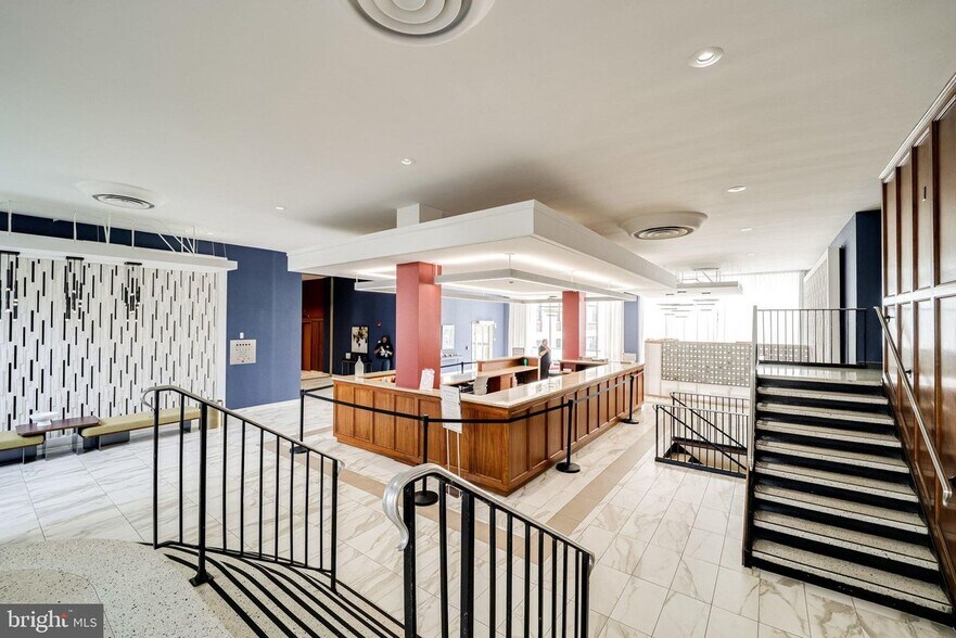 Building Photo - 4600 Duke St