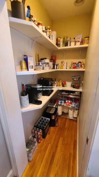 Building Photo - 116 M St