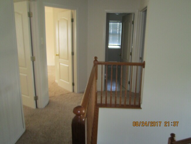 Building Photo - EDGEWATER TERRACE