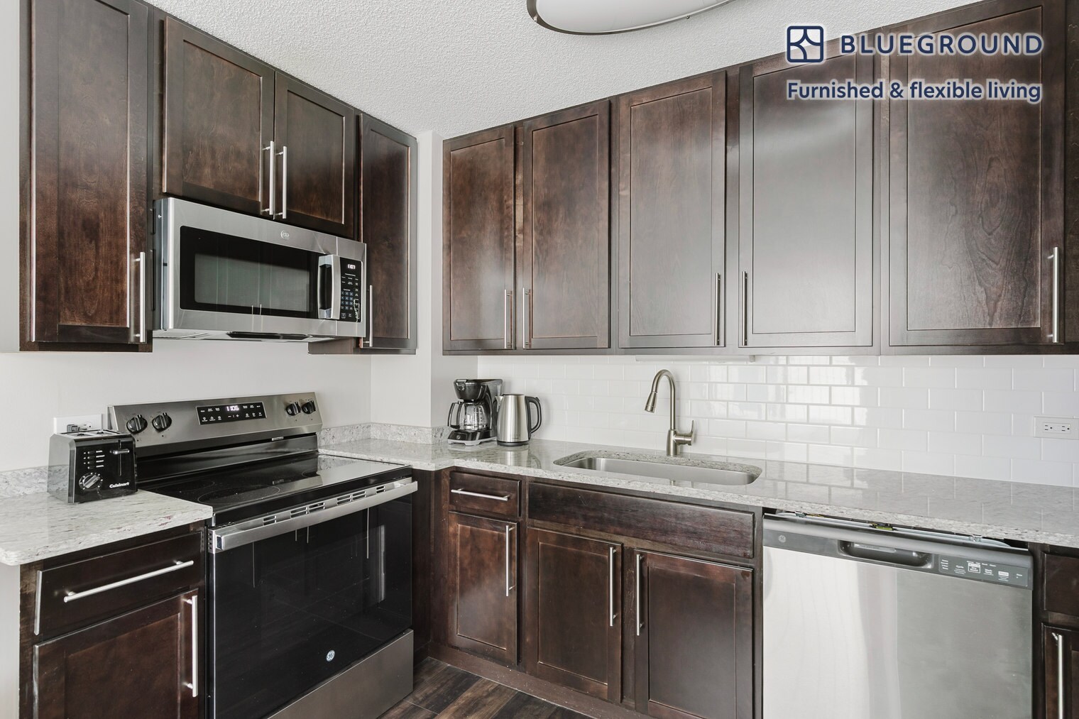 Building Photo - 77 W Huron St