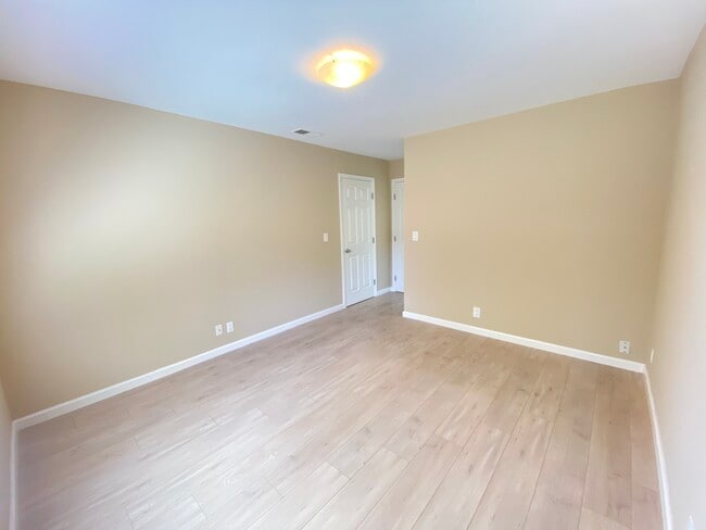 Building Photo - 3314 Inspiration Ct