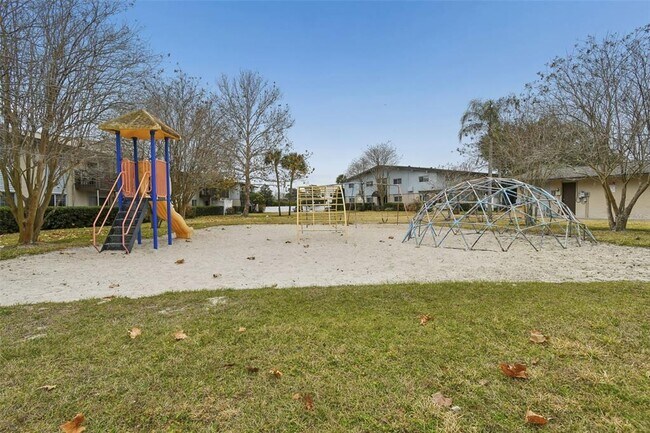 Building Photo - 1695 Lee Rd