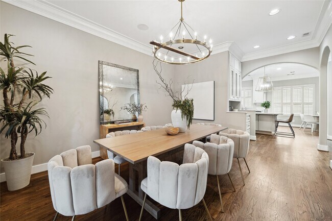 Building Photo - 6310 Taggart St