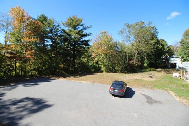 Building Photo - 76 Franklin St