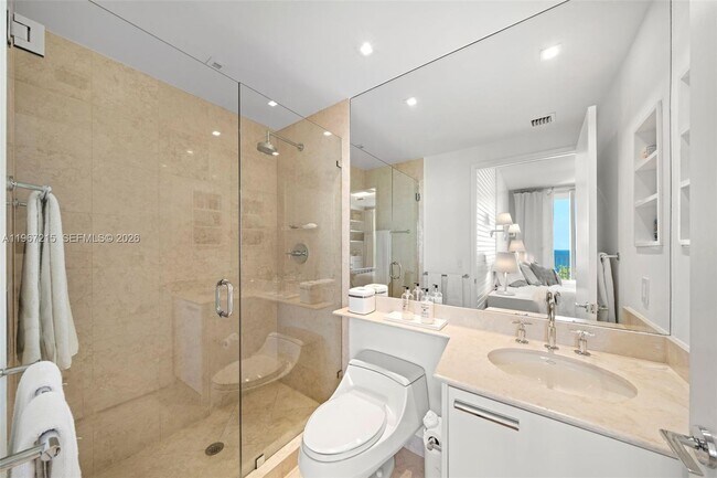 Building Photo - 789 Crandon Blvd