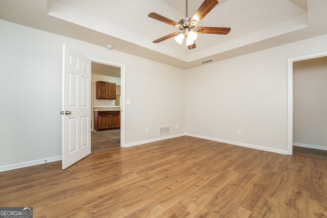 Building Photo - 220 Alcovy Way