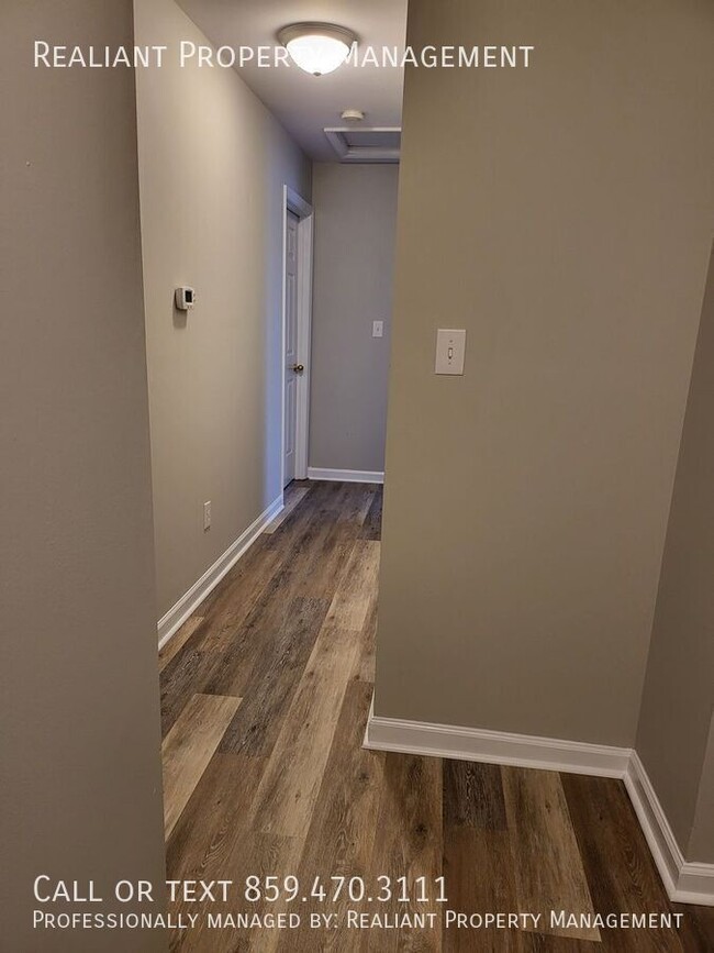 Building Photo - 632 Big Bear Ln