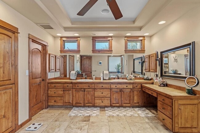 Building Photo - 7610 E Soaring Eagle Way