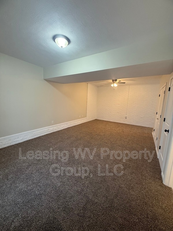 Building Photo - 162 Christian Ct