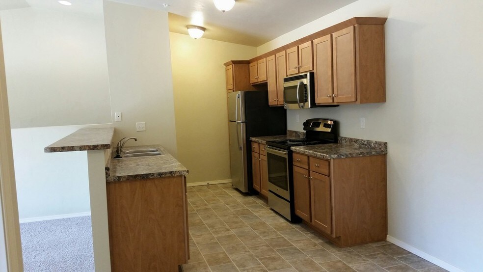 DRISCOLL ROAD ESTATES 3572 Driscoll Rd Rhinelander WI 54501