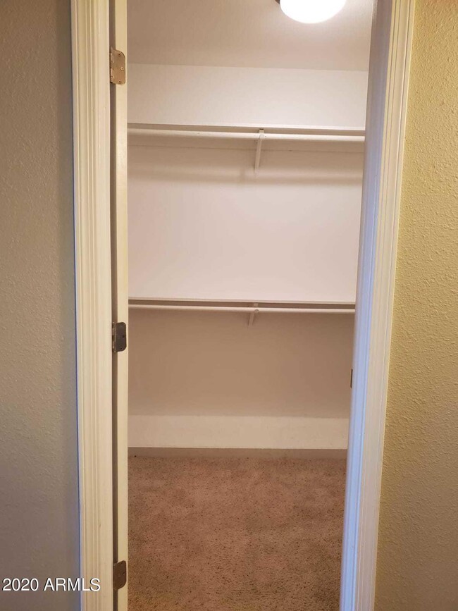 Building Photo - 3329 W Danbury Dr