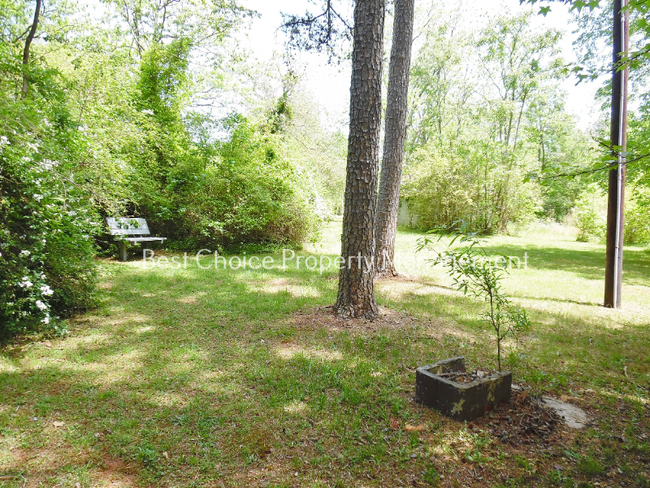 Building Photo - 3931 Locust Hill Rd