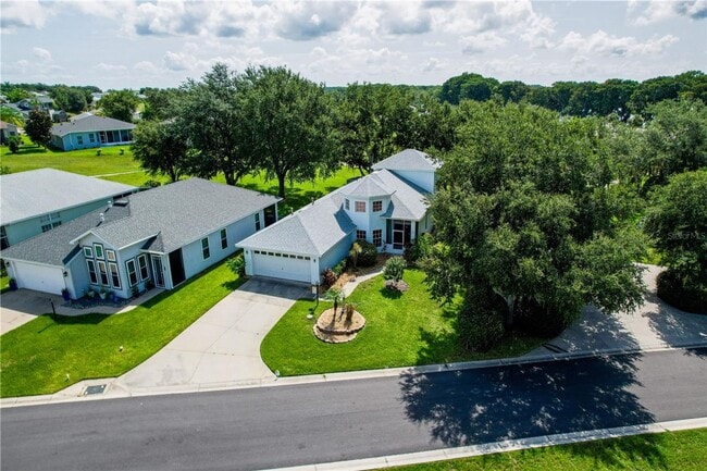 Building Photo - Stunning Custom Rental in Gated 55+ Royal ...