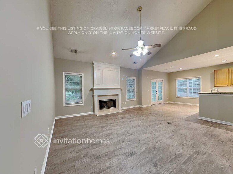 Building Photo - 10153 N Links Dr