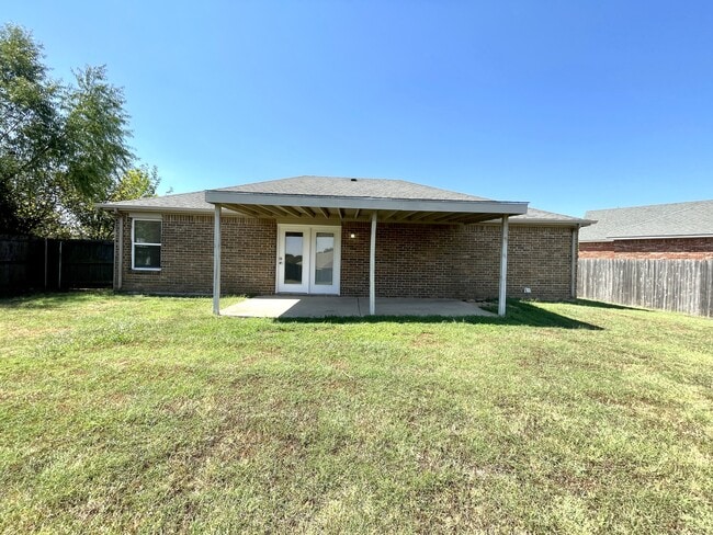 Building Photo - 4905 Rock Creek Rd