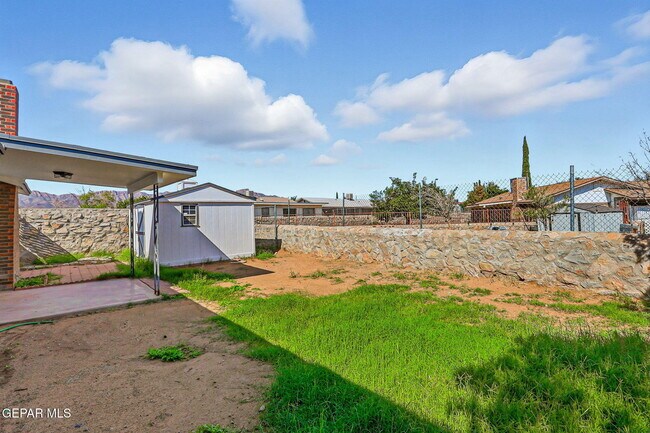 Building Photo - 5609 Van Horn Dr