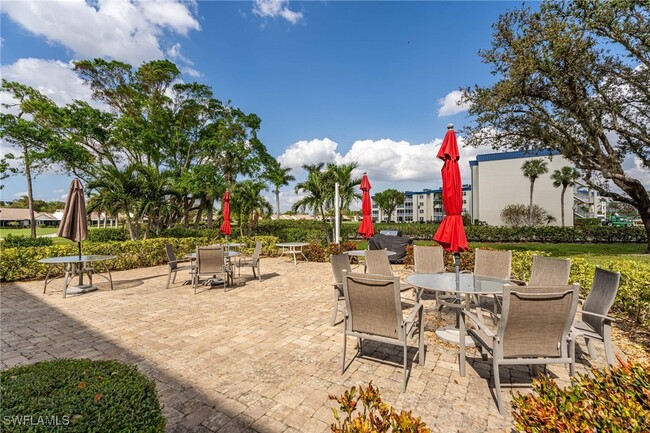 Building Photo - 1747 Pebble Beach Dr