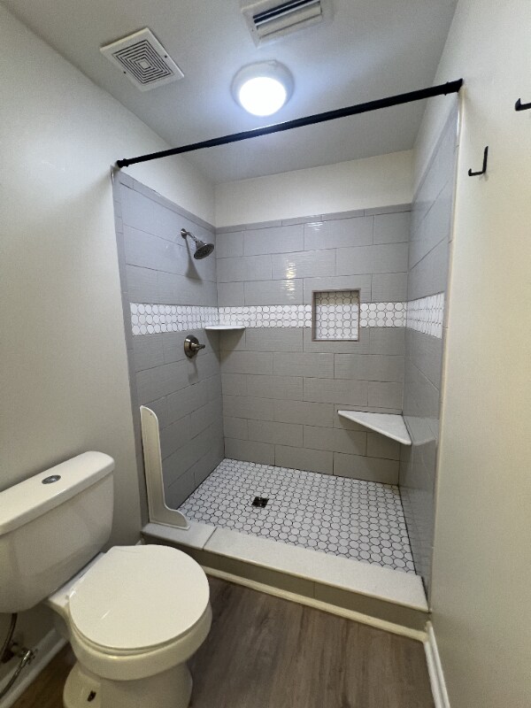 Building Photo - 6905 Cleaton Rd