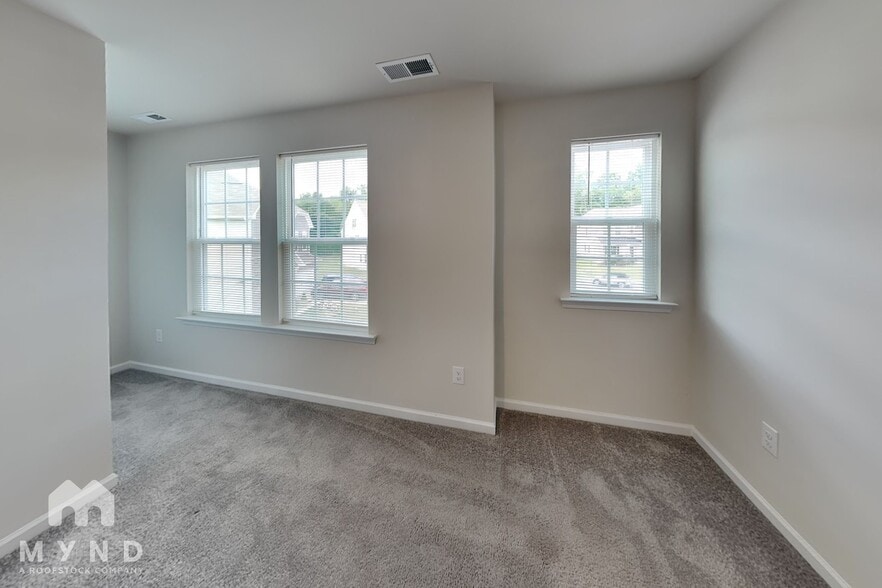 Building Photo - 5504 Soft Shell Dr
