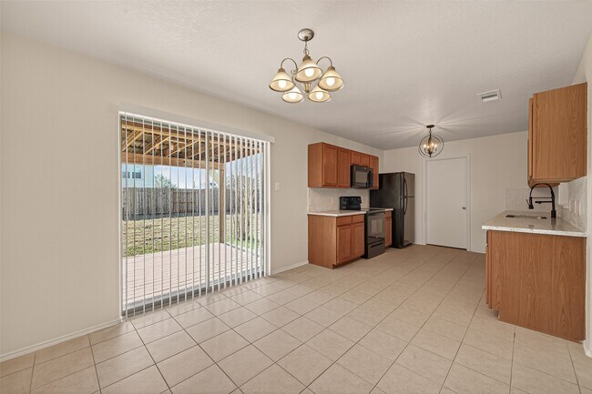 Building Photo - 1123 Desert Springs Ln