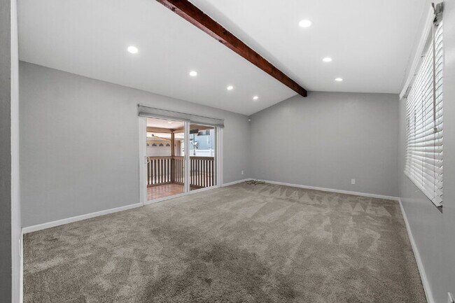 Building Photo - 4160 Yale Ave
