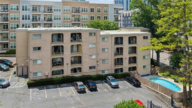 Building Photo - 395 Pharr Rd NE