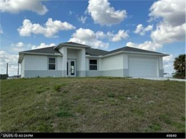 Primary Photo - 915 N Marconi Cir