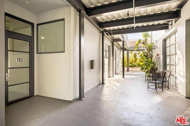 Building Photo - 1534 17th St