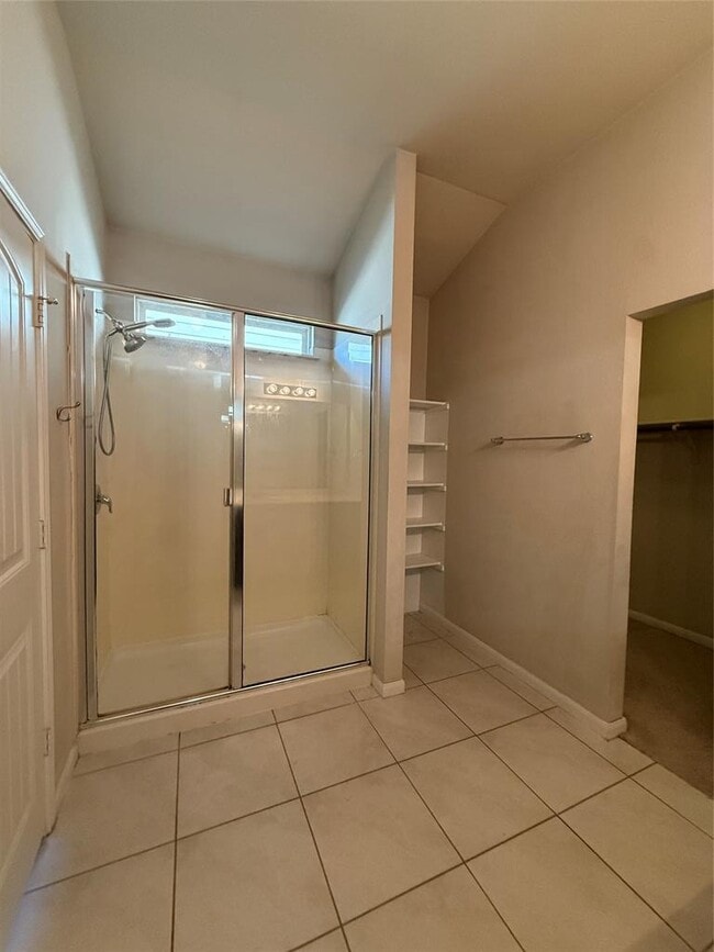 Building Photo - 6516 Ranchito Dr