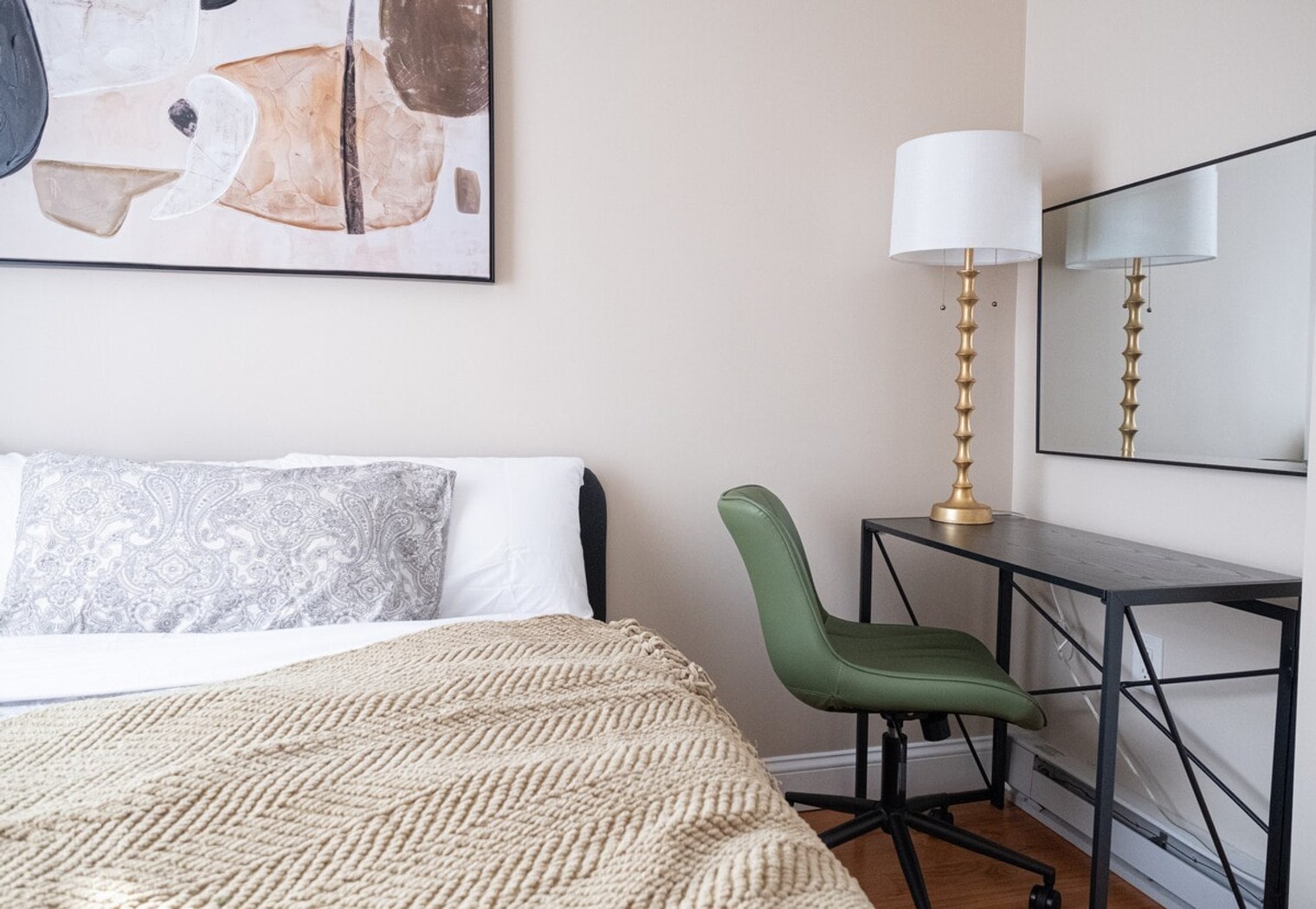 Building Photo - 245 W 113th St