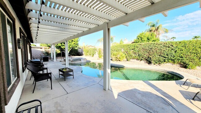 Building Photo - 78735 Rockberry Ct