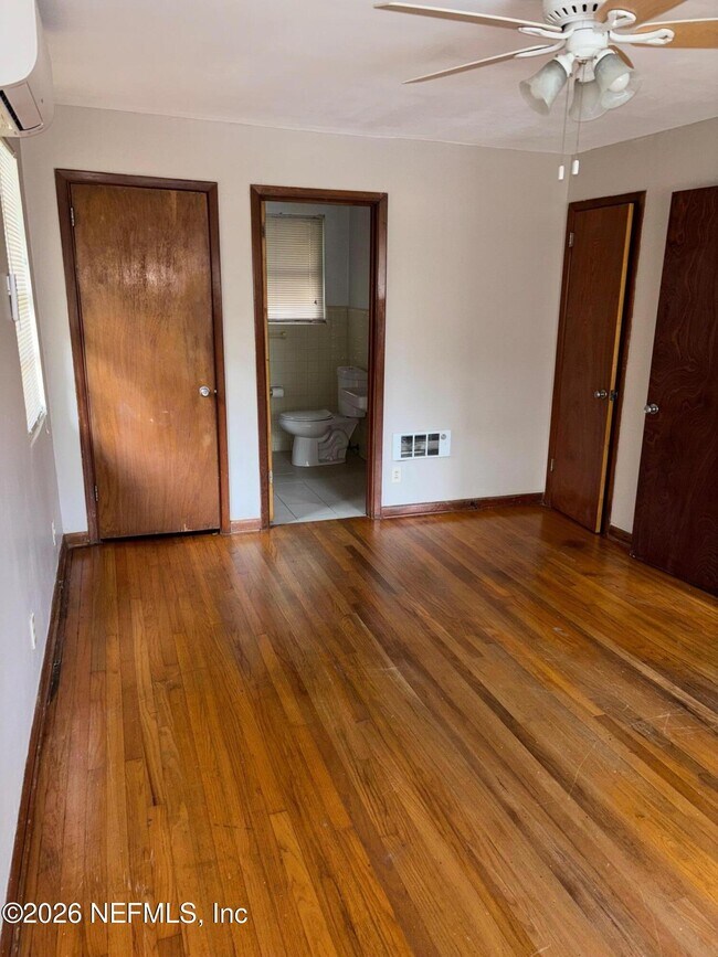 Building Photo - 2898 Olga Pl