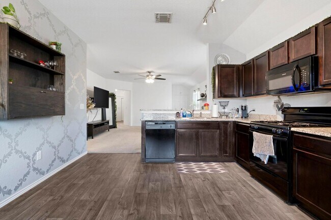 Building Photo - 3512 Batson Dr
