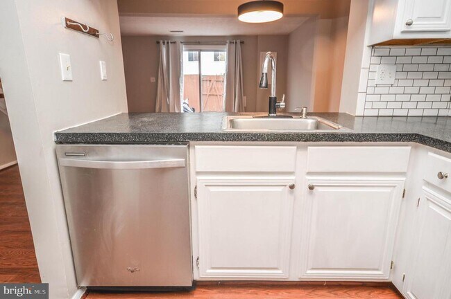 Building Photo - 12509 Laurel Grove Pl