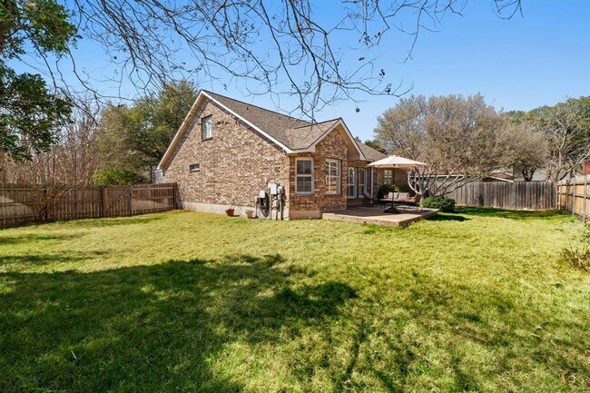 Building Photo - 3600 Malone Dr