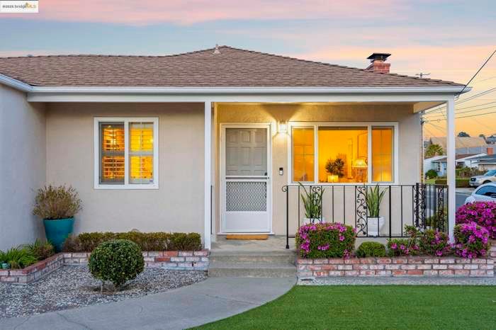 Building Photo - 20674 Forest Ave