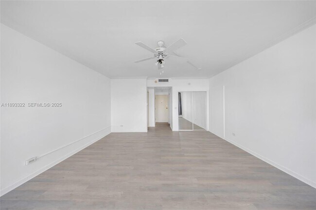 Building Photo - 700 Biltmore Way