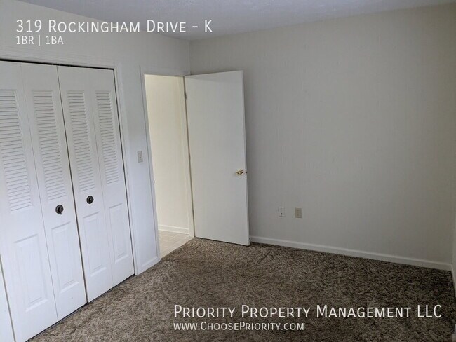 Building Photo - 319 Rockingham Dr