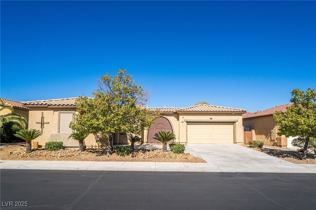 Building Photo - 7232 Frontier Hills Ave