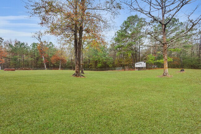 Building Photo - 116 Gregory Dr