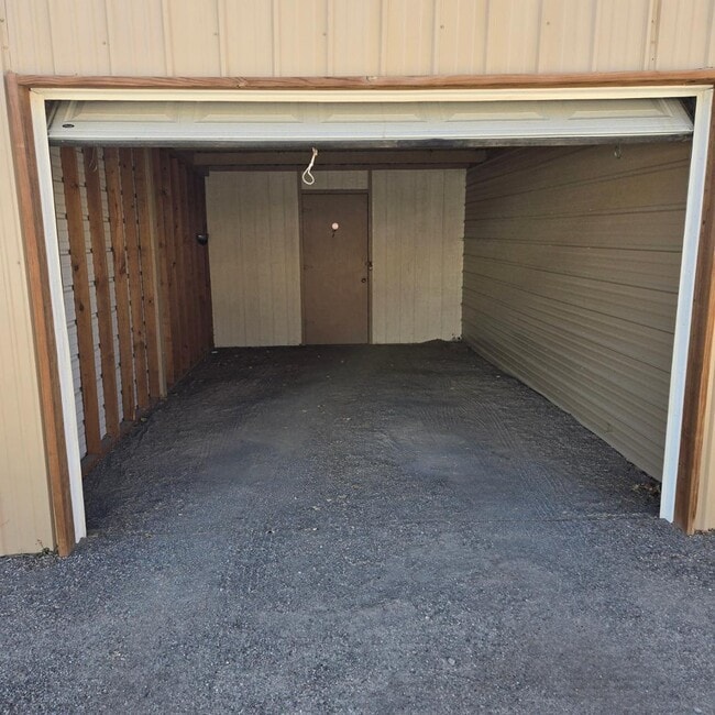 Building Photo - 354 Pueblo Solano Rd NW