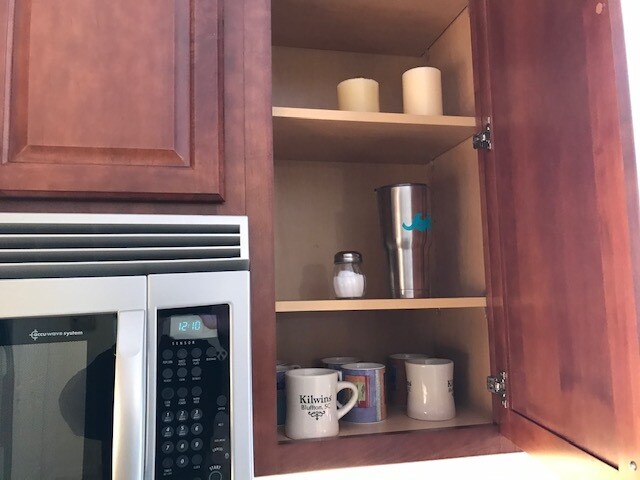 Building Photo - 27 Sugar Maple Ln