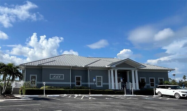 Building Photo - 1011 Pelican Ct