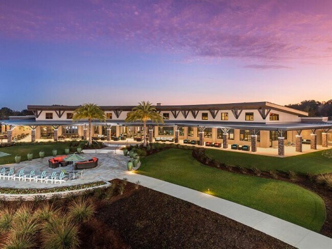 Building Photo - 4970 NW 39th Lp